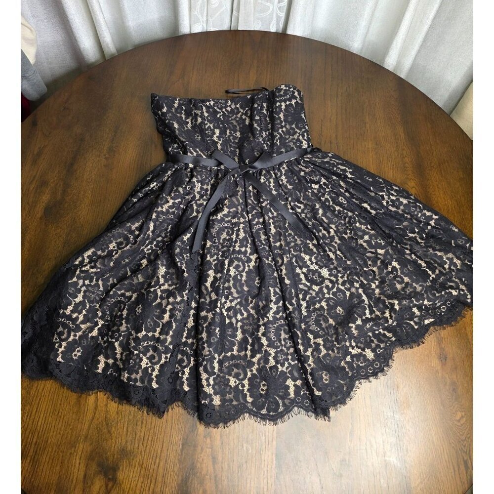 NEIMAN MARCUS ROBERT RODRIGUEZ LACE‎ DRESS SZE 4